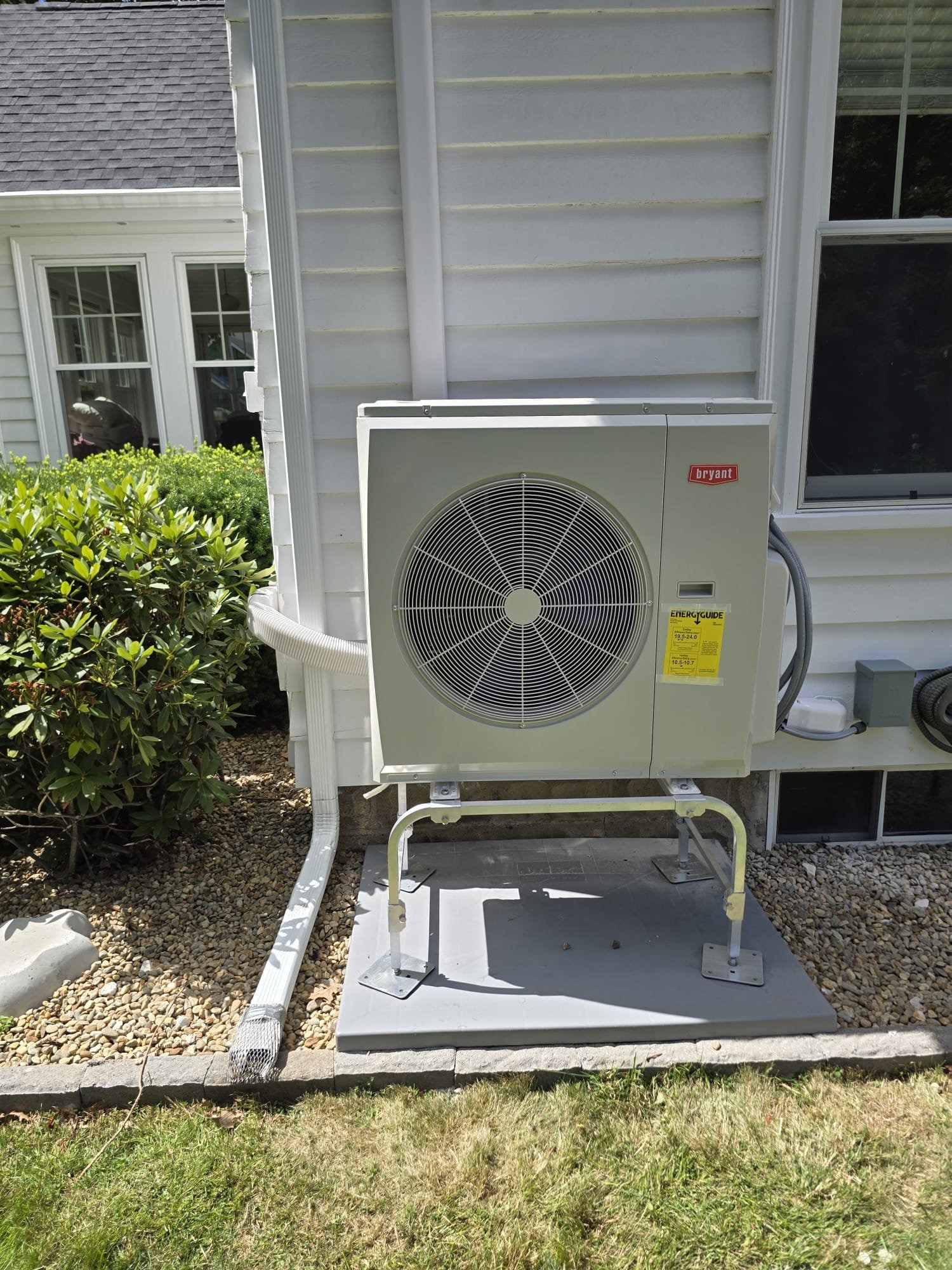 Bryant Heat Pump System Installed in Lynnfield by Endless Energy