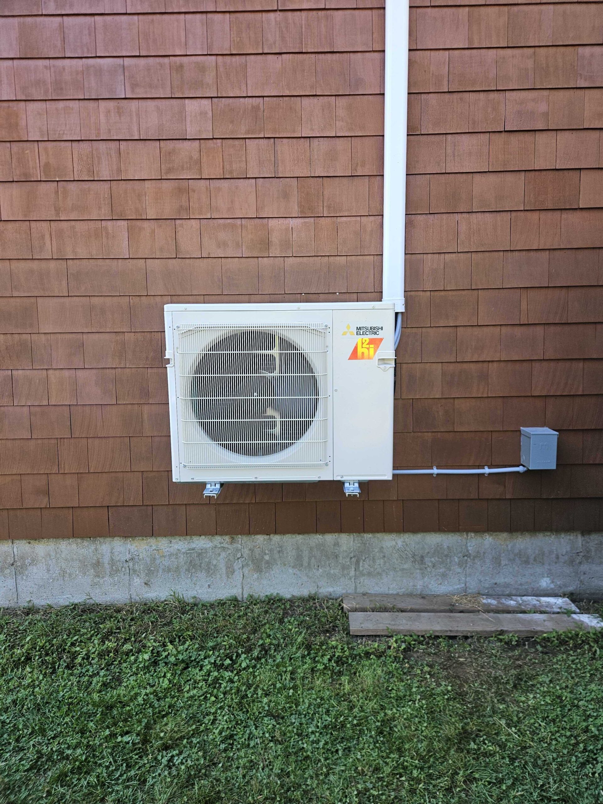 Heat Pump installed in Wenham Massachusetts by Endless Energy