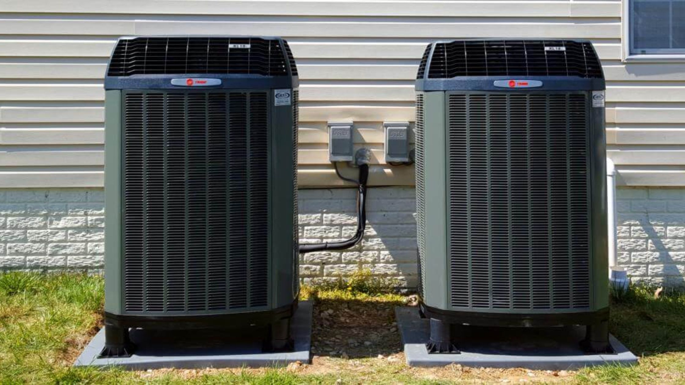 How does a heat pump installation work, and is it a good option for Massachusetts winters