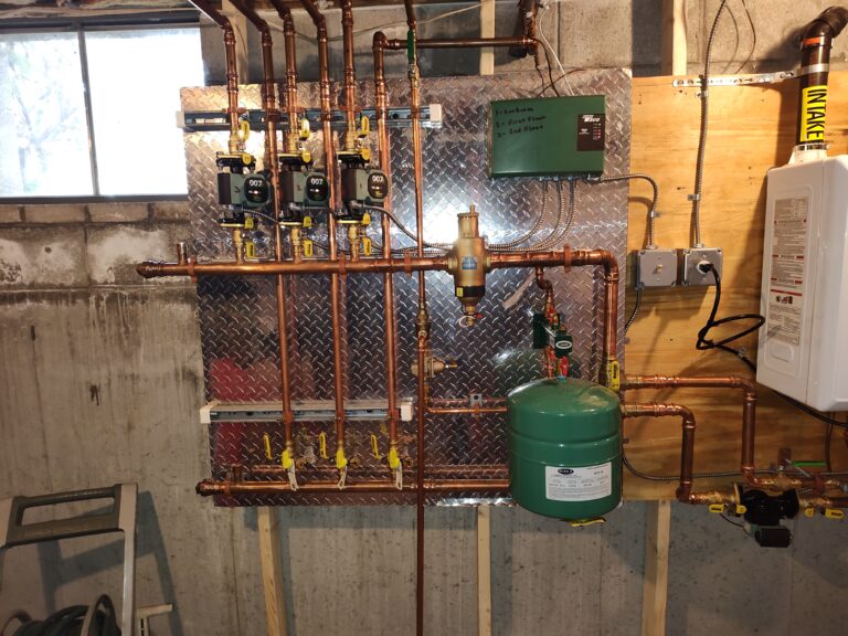Residential boiler system with copper piping and expansion tank