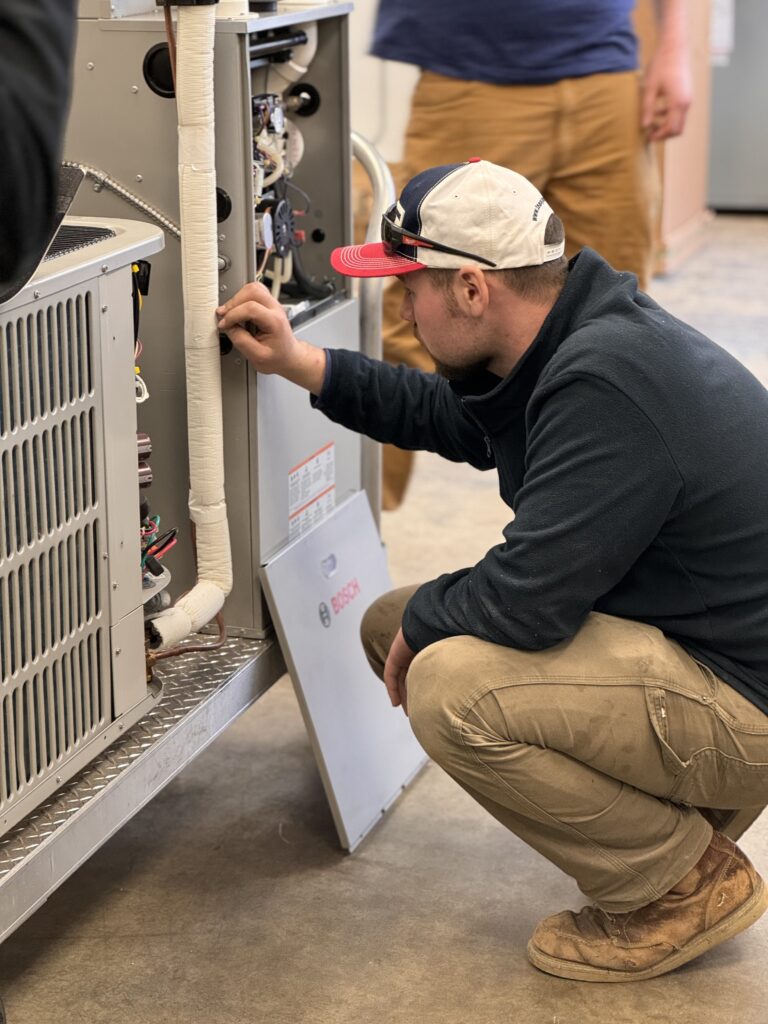 Endless Energy HVAC technicians train on new Bosch 454B equipment