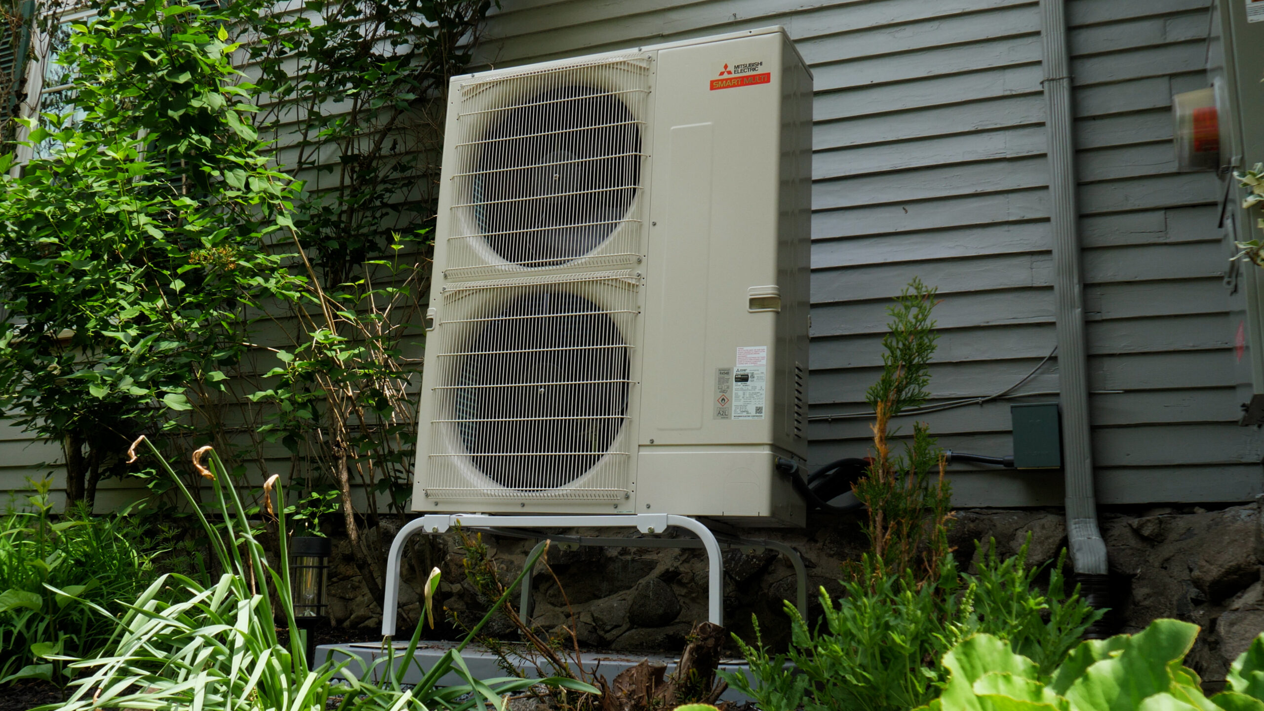 Mitsubishi Heat Pump System
